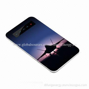 Slim Power Bank, 4,200mAh Capacity with CE, FCC and RoHS Marks, Sized 116.3 x 66.2 x 8.5mm